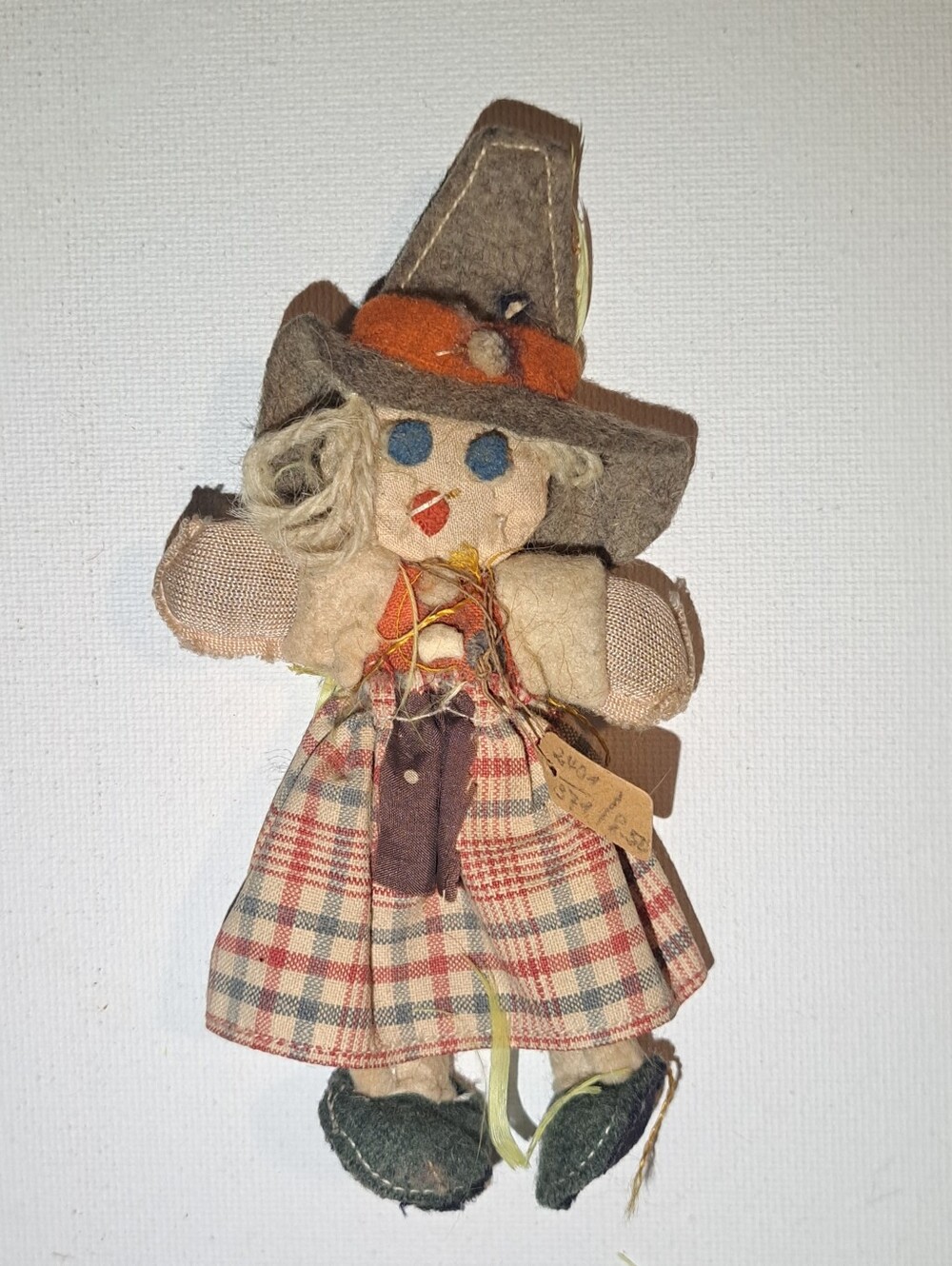 4/$15 🌻 Vintage Handmade Rustic Scarecrow Doll in Brown and Plaid